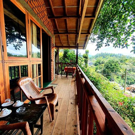 Sunbeam Homestay เอลลา ภายนอก รูปภาพ