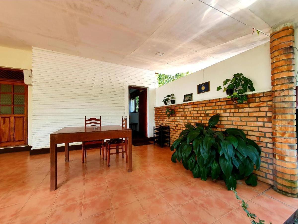 Sunbeam Homestay เอลลา ภายนอก รูปภาพ