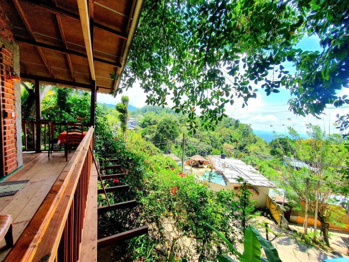 Sunbeam Homestay เอลลา ภายนอก รูปภาพ